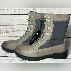 Sorel Womens Emelie II Lace Waterproof Boot Gray 7.5 M